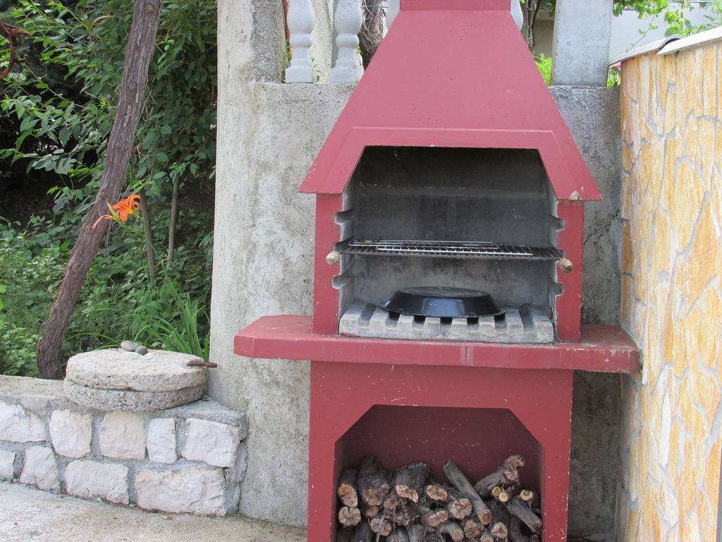Apartmani Roza Lopar Buitenkant foto