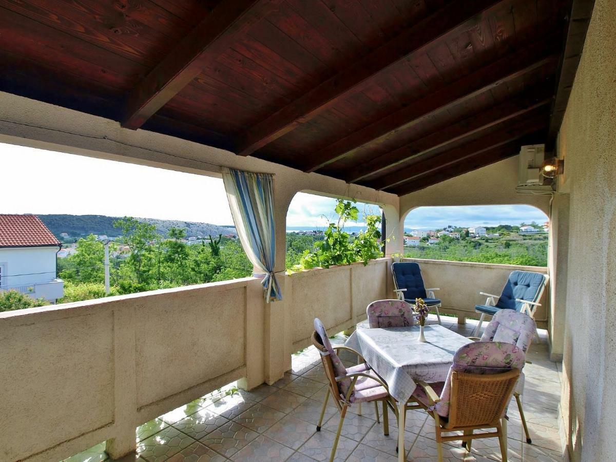 Apartmani Roza Lopar Buitenkant foto